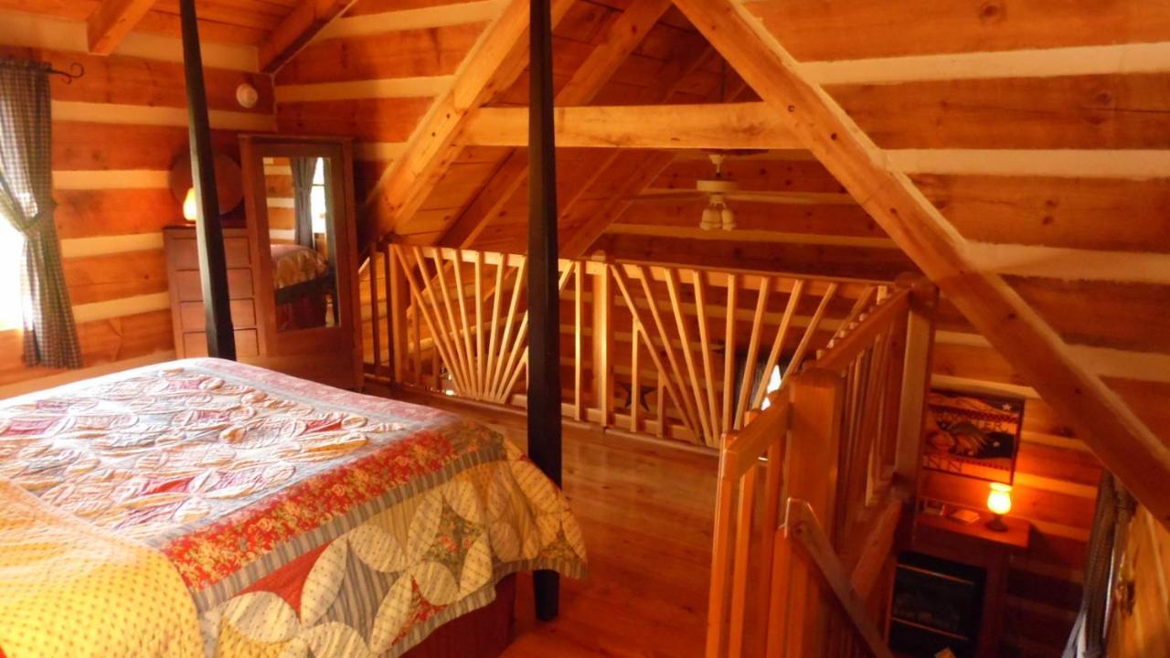 Fiddlers Roost B&B Cabins Galax Exterior photo