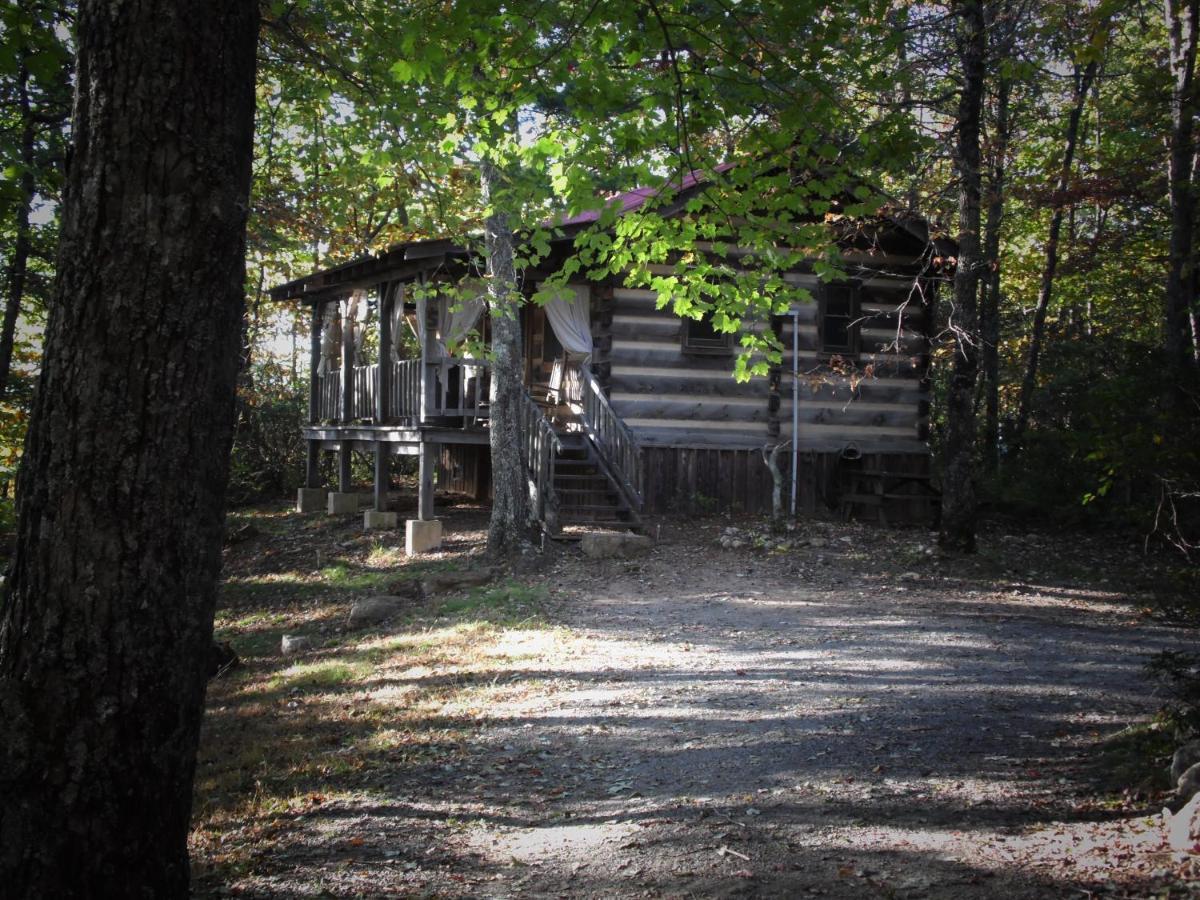 Fiddlers Roost B&B Cabins Galax Exterior photo