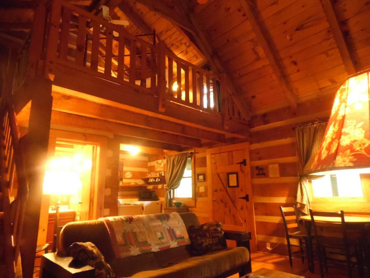 Fiddlers Roost B&B Cabins Galax Exterior photo